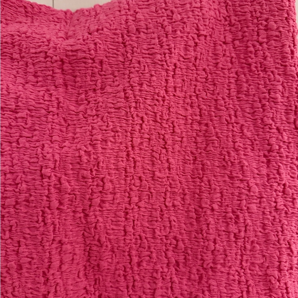 h:ours Vibrant Pink Mini Skirt - Picture 3 of 6